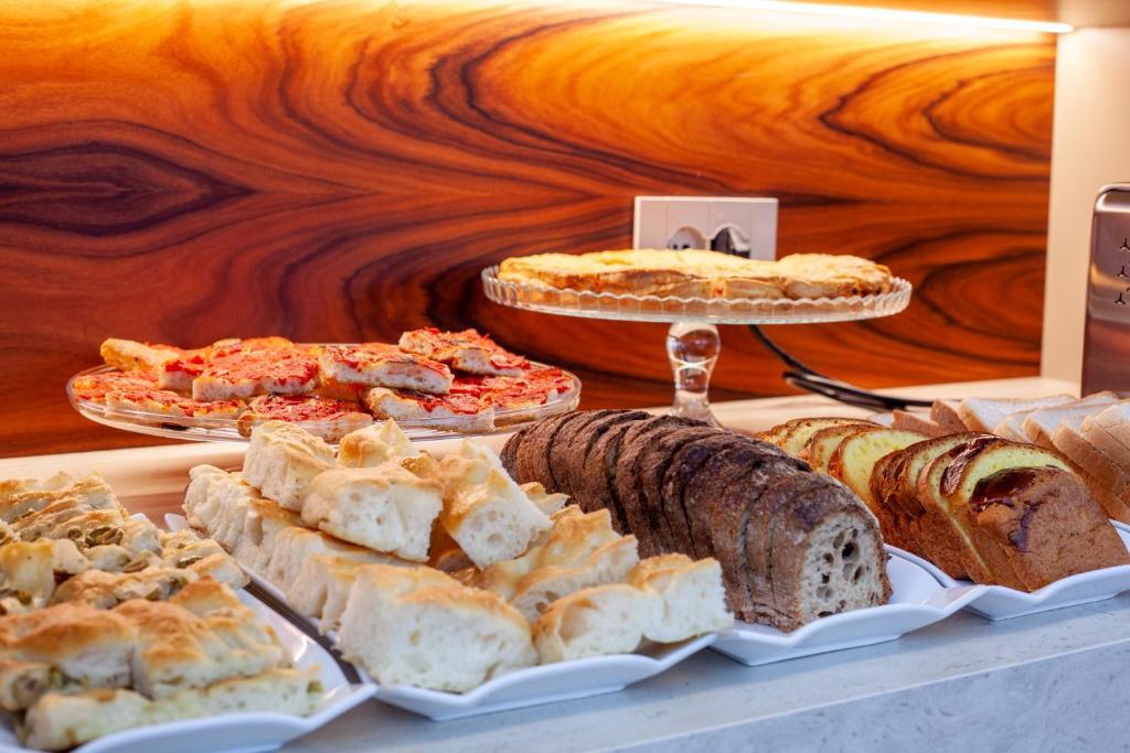 Ilaria Hotel Kalamaki  Bagian luar foto
